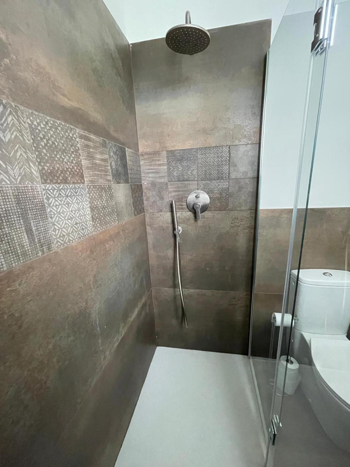 Tenuta Nissole Rocchetta Tanaro Exteriör bild