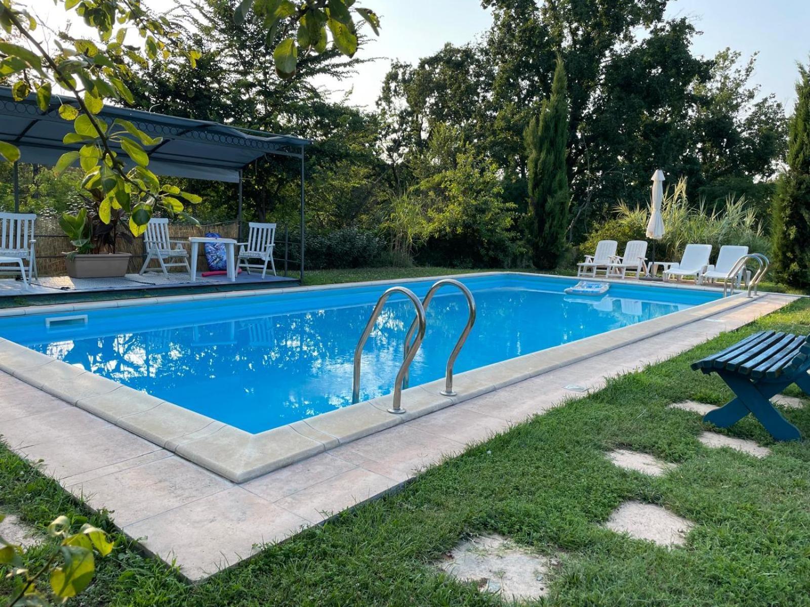 Tenuta Nissole Rocchetta Tanaro Exteriör bild
